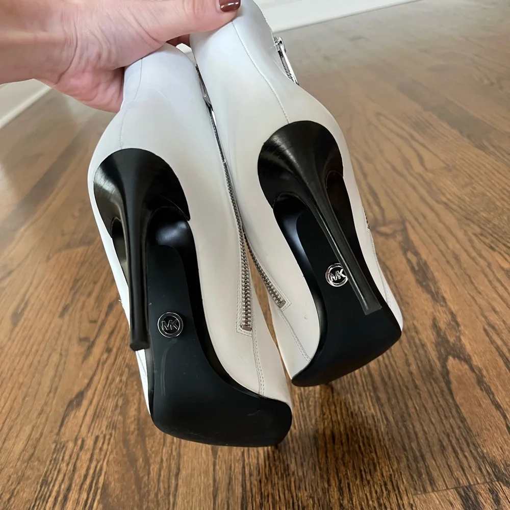 Michael Kors White Pointed Toe Ankle Boots